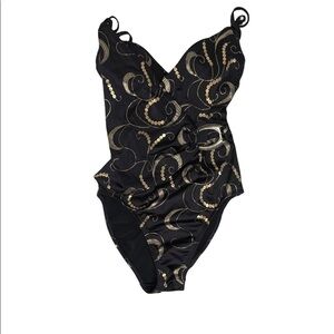 SHAPE FX One Piece Swimsuit Black and Gold Crossover with Gold Buckle Size 4